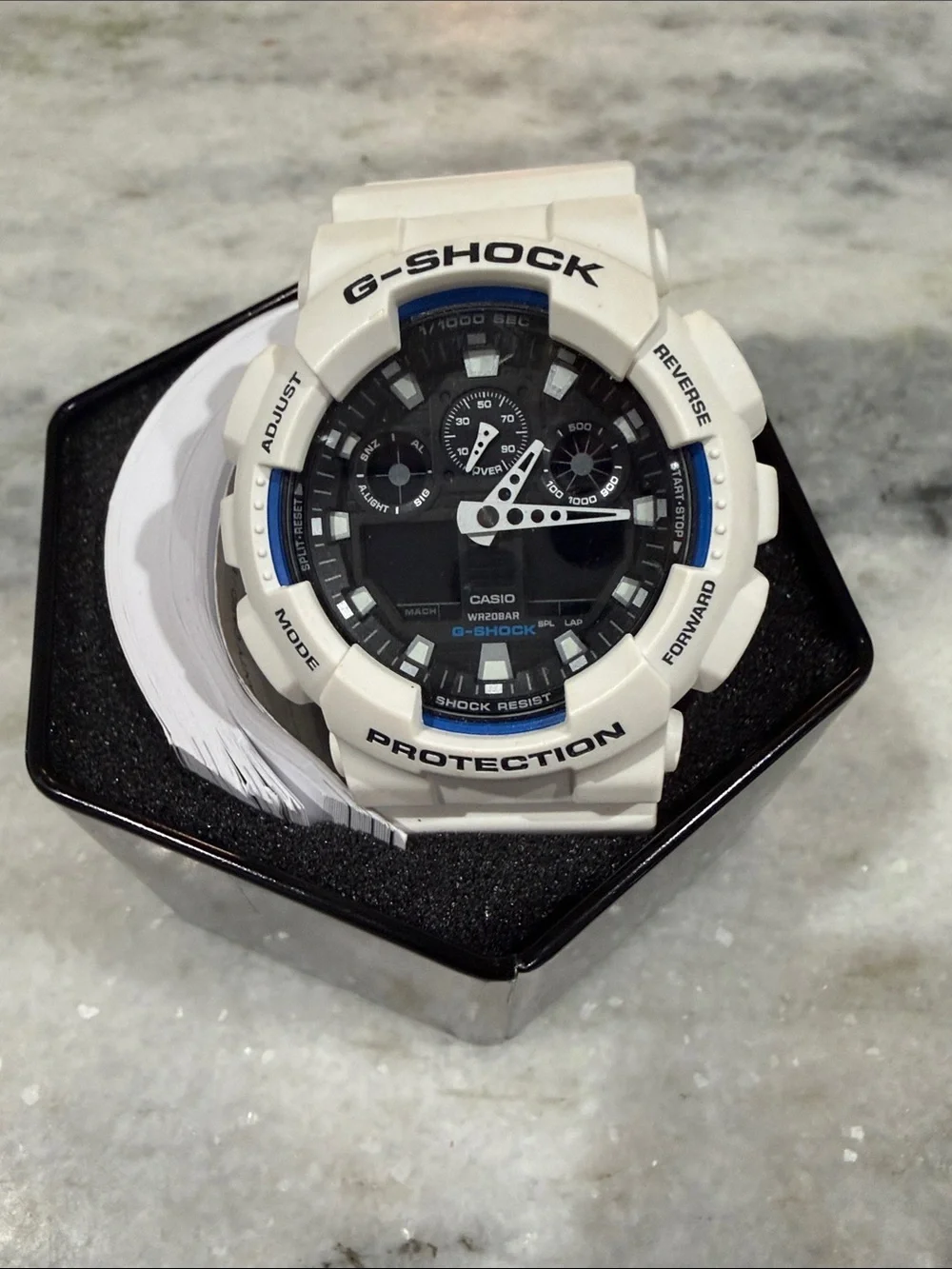 G-Shock **Working, New Battery**** White Resin Watch with Black Dial